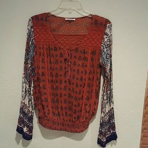 Women's Top